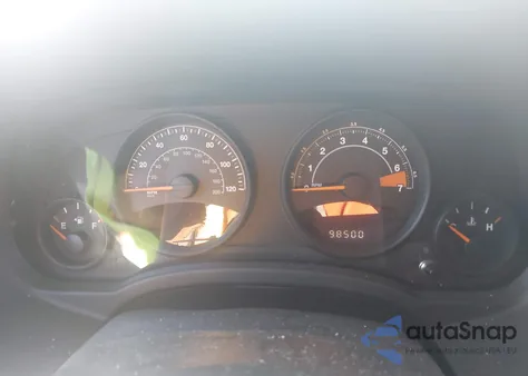 2015 Jeep Patriot Altitude Edition z USA, uszkodzony, nr VIN 1C4NJPBA1FD429683